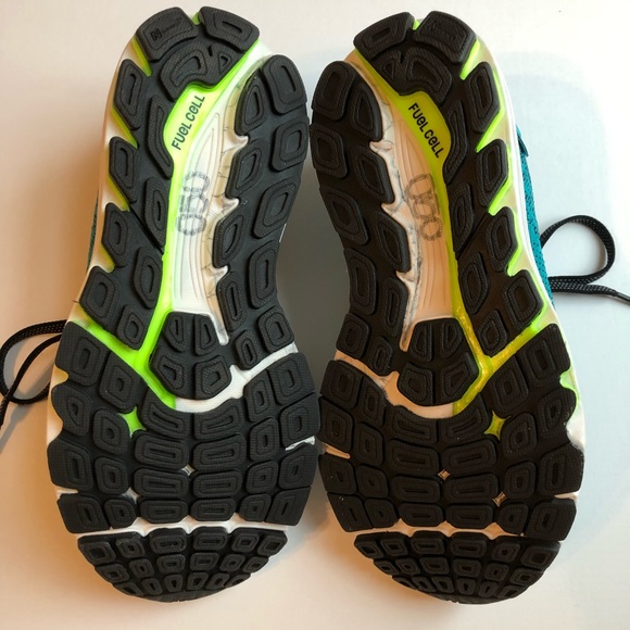 New Balance Women’s Running Shoe 1260 v7 - Picture 5 of 6